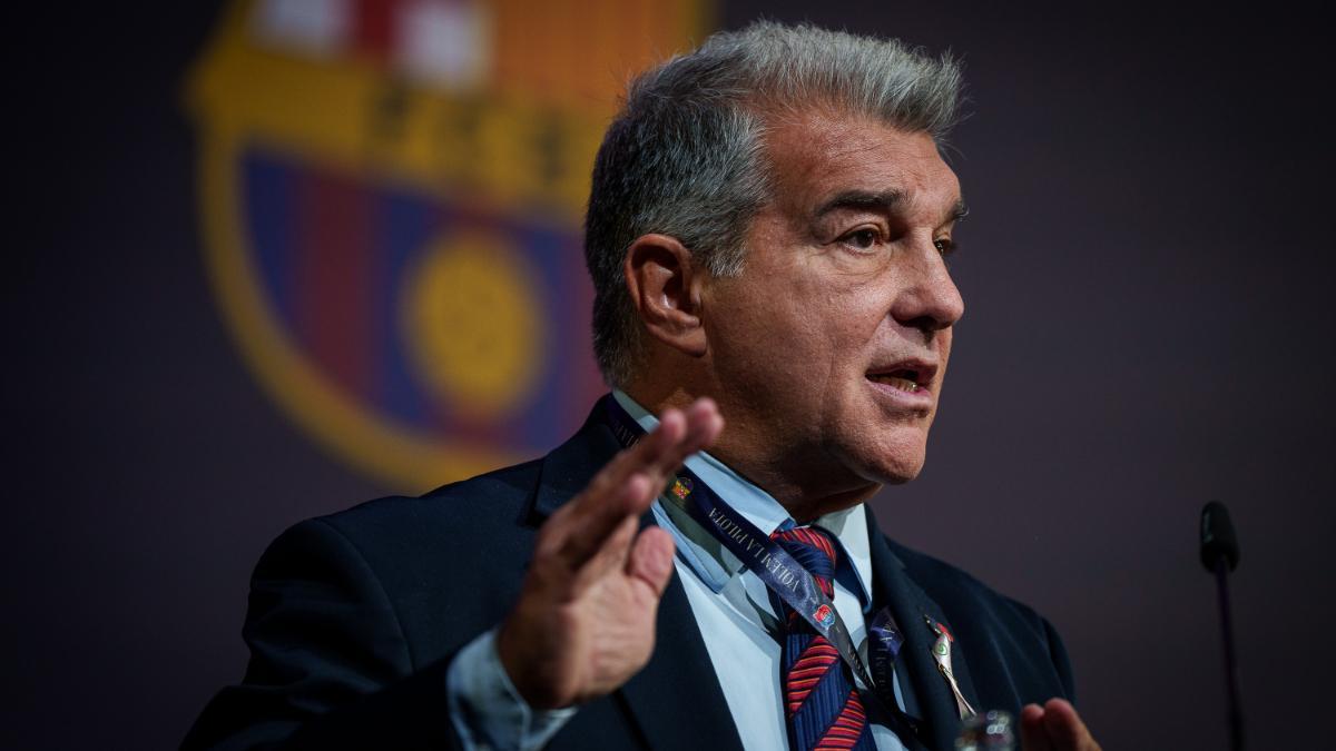 Laporta sufre una crisis con el FC Barcelona